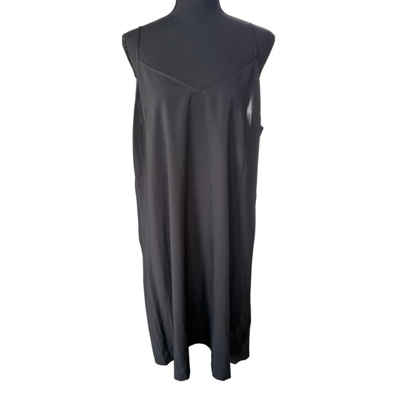 Veronica Beard Dresses & Skirts - Veronica Beard Black 100% Silk V-Neck Slip Dress Little Black Dress Romantic LBD